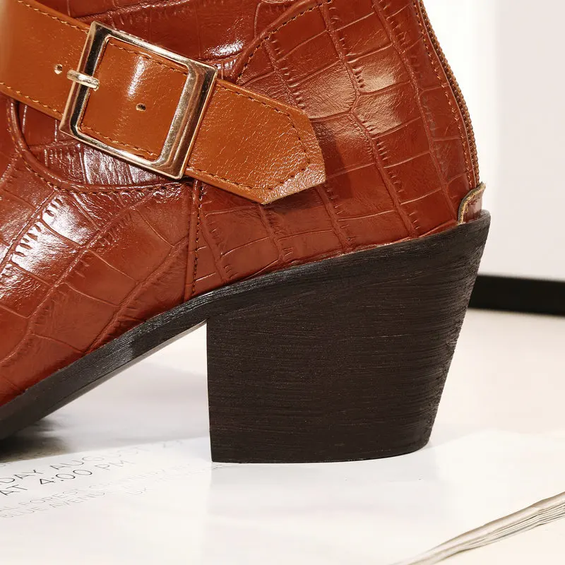 

Autumn Winter Women Boots Fashion Print Pu Leather High Heel Ankle Boots Pointed Toe Zipper Women Shoes 2019 New Black Brown