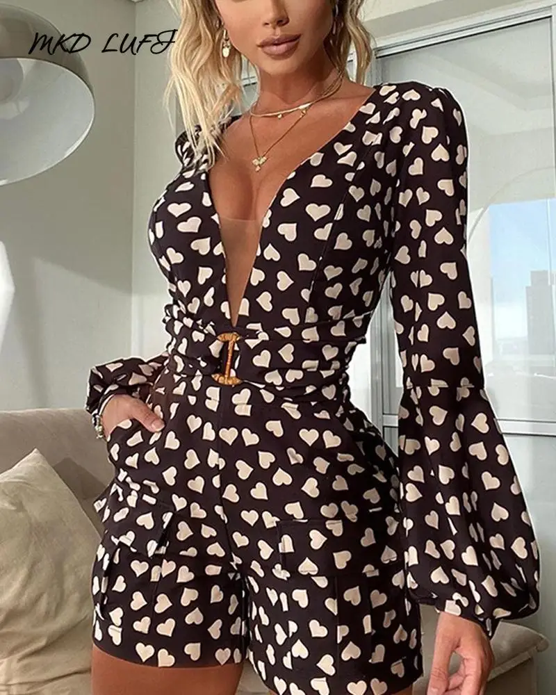 

Jumpsuits&Rompers