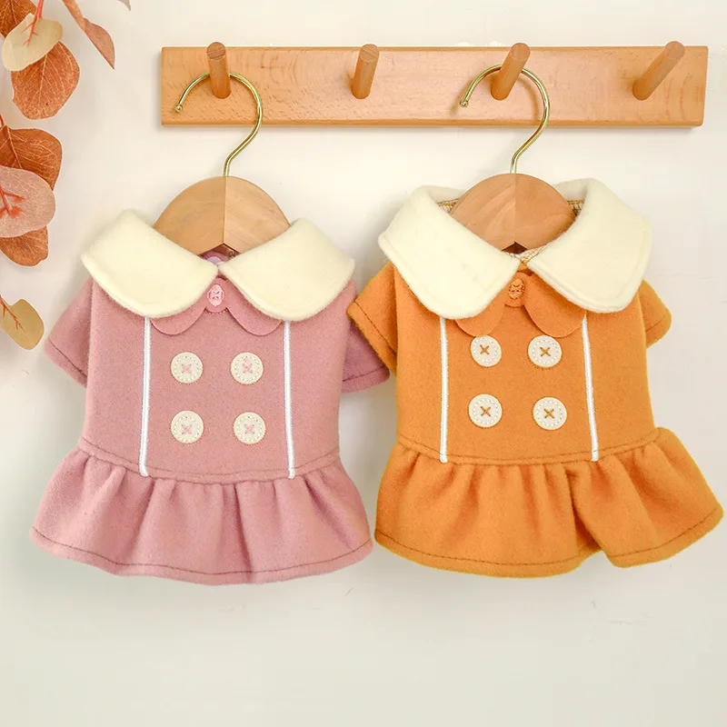 Осенне зимняя одежда для собак с декоративными пуговицами шерстяная юбка