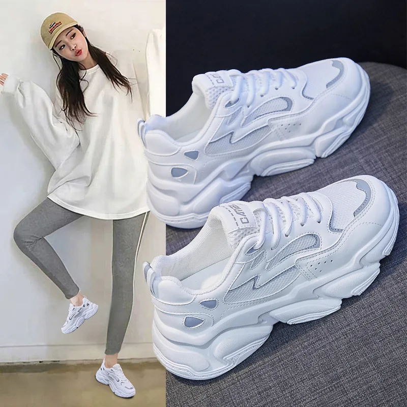 

Модная Корейская версия 2022 трендовая осенне-зимняя новая стильная повседневная Студенческая спортивная обувь на толстой подошве для женщи...