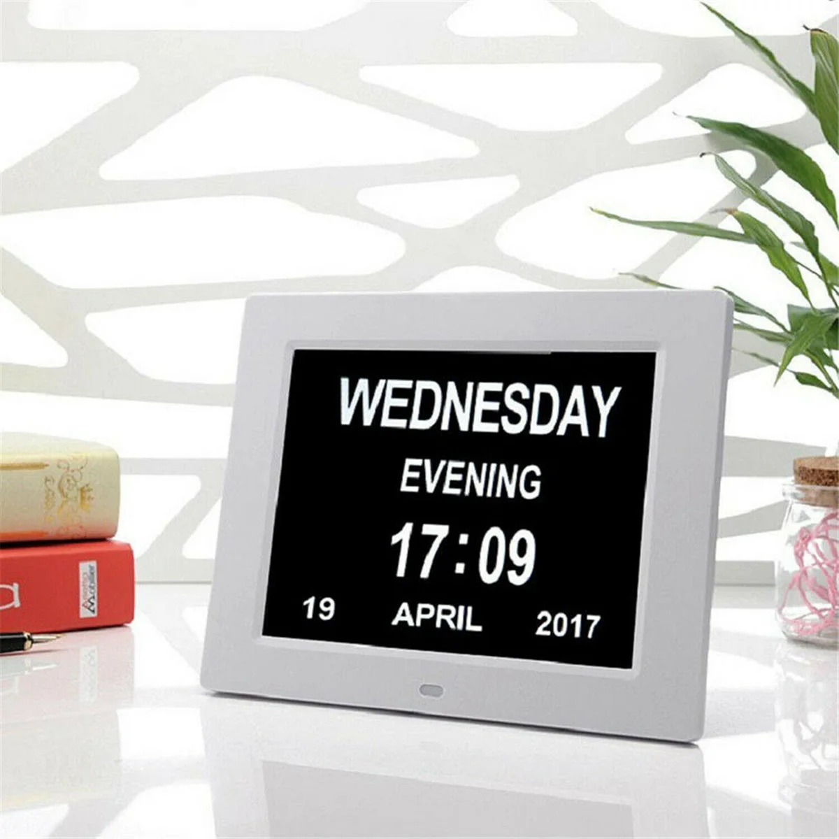 

8inch Indoor Large Screen Electronic Digital Display Alarm Clock Auto Brightness Adjustment Calendar Clock