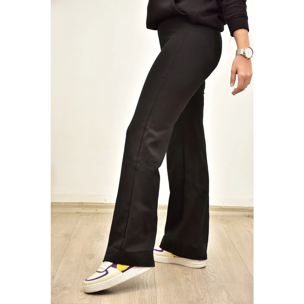 Women Black Leggings In