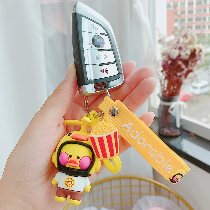 Мультяшный шлем брелок утка Милая Автомобильная подвеска креативная женская