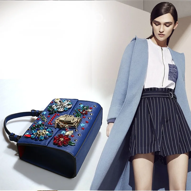 

2020 Famous Designer Fashion Genuine Cow Leather Women Purse and Handbags Diamond Flower Shoulder Messenger Bags Channels Bags