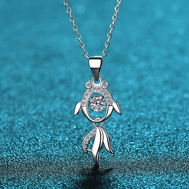 

Silver 0.3 Carat Excellent Cut Diamond Test Past D Color Good Quality Moissanite Carp Pendant Necklace Silver 925 Chain Jewelry