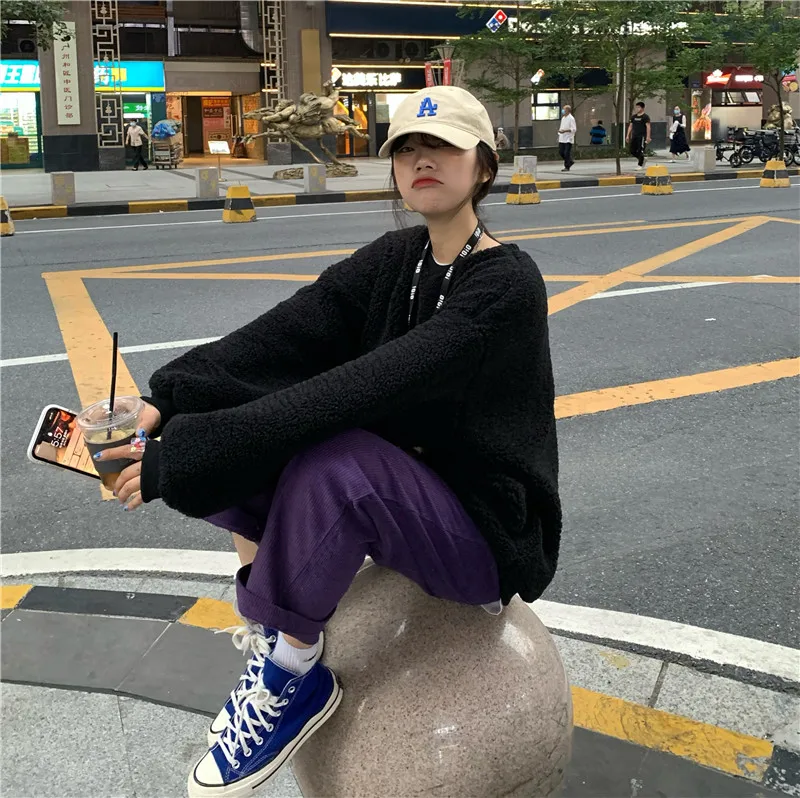 

XZ2894 Candy color faux lamb plush crew neck hoodless Sweatshirts