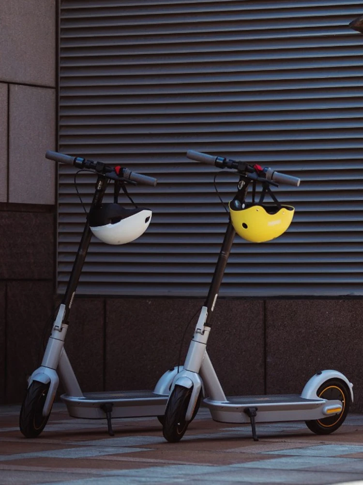 

zq No. 9 Electric Scooter Cycling Adult Adult Folding Electric Car