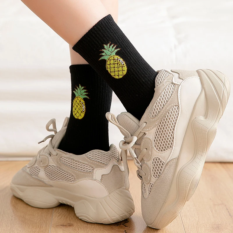 

Instime 5 Pairs/Pack Crew Funny Fruit Men Socks Cotton Harajuku Colorful Mid Tube Socks Men Unisex Size 35-42