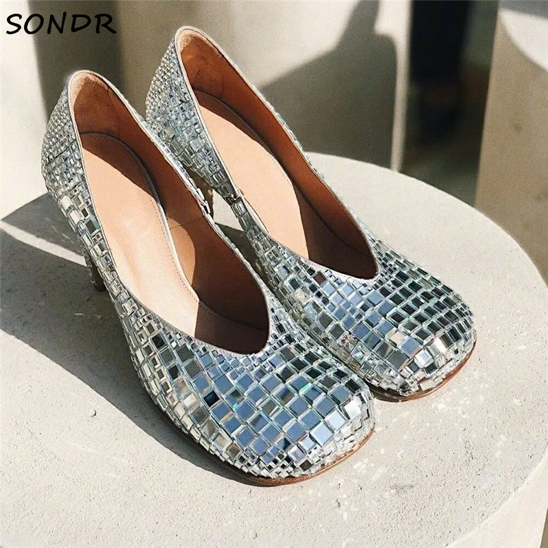 

Luxury Crystal Bling Bling Women Pumps Fashion Designer High Heels Wedding Pumps Runway Shoes 2021 Sexy Ladies Party Shoes Woman
