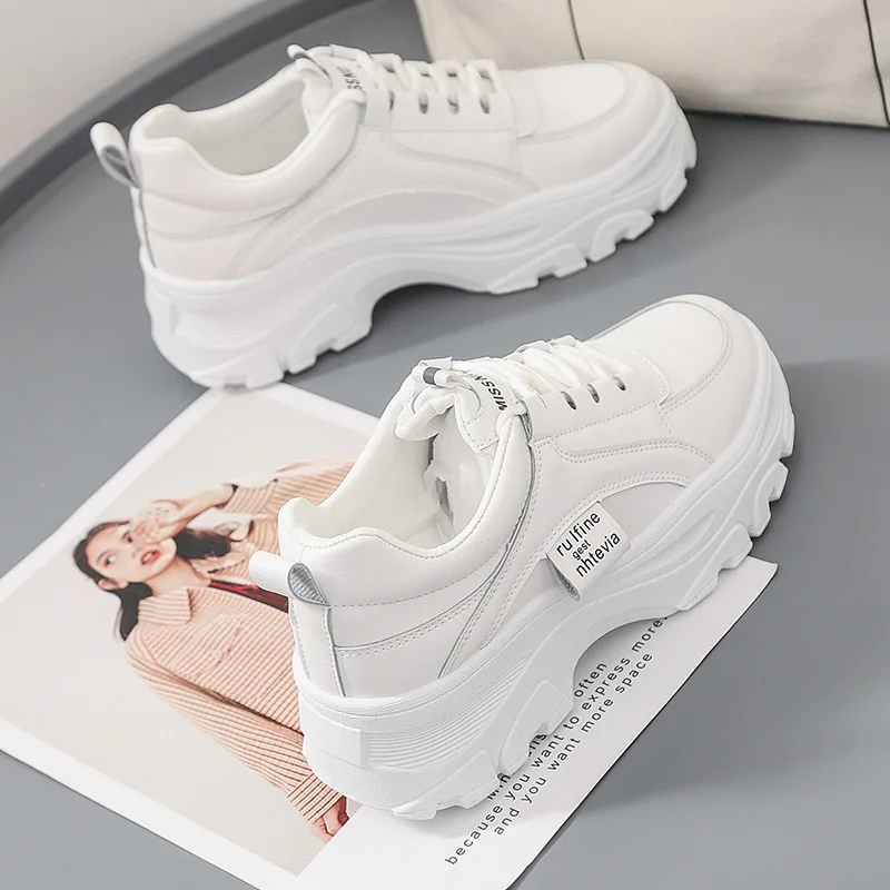 

2021 Summer New Style Solid Color Lace-up Thick-soled Women's Casual Shoes Outdoor Breathable Comfortable Jogging Sneakers