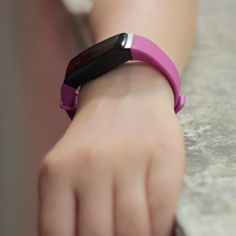 

Bluetooth Heart Rate Monitor Fitness Tracker Smart Watch Bracelet Band,Tracking, sleep monitoring, motion monitoring