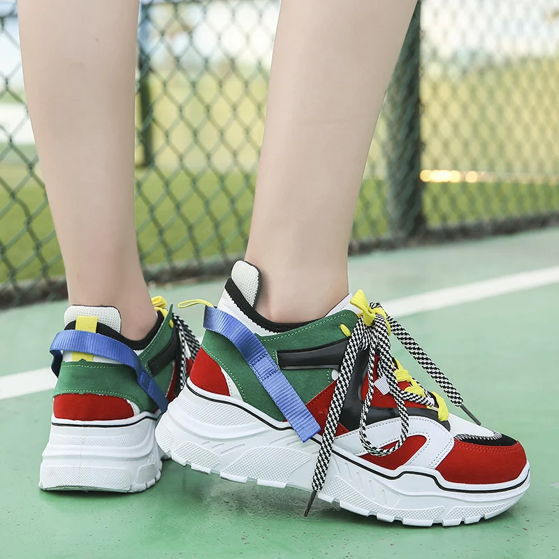 Женские беговые кроссовки INS с увеличением роста белые женские женская уличная