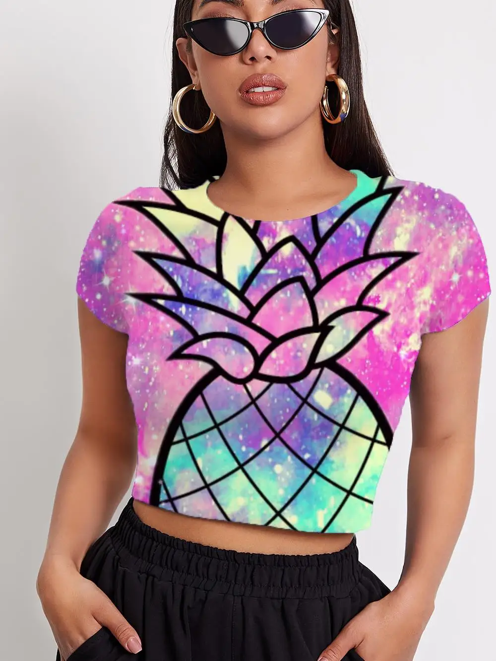 Футболка женская с рисунком ананаса повседневная разноцветная рубашка принтом