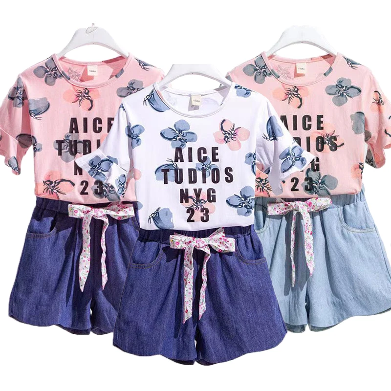 

Детский летний комплект одежды, хлопковая Футболка и джинсы в виде бабочки