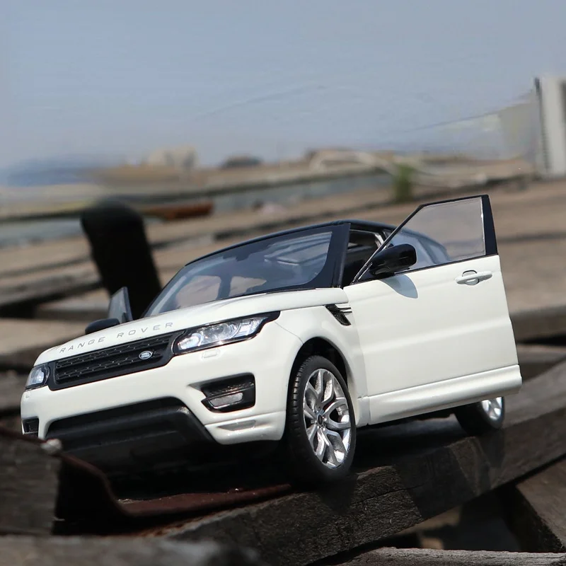 

Hot Toys Diecast 1:24 Range Rover Sport Toy Car Model Simulation Alloy Metal Return Force Car Model Christmas Toys Model Car