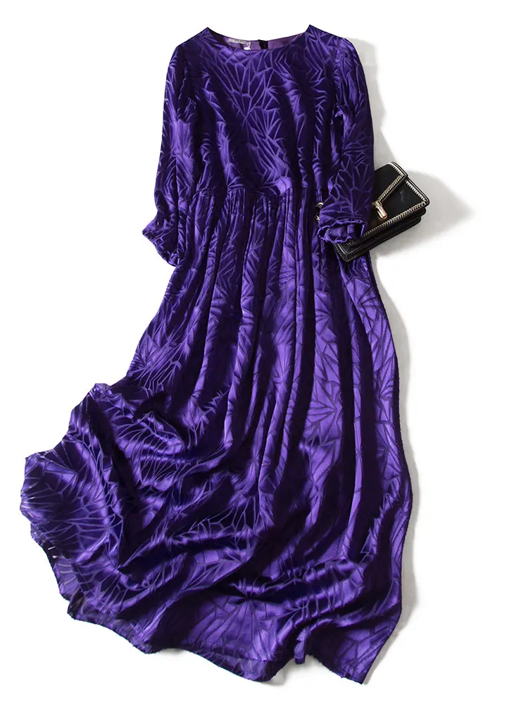 Женское длинное платье трапеция фиолетовое из смесового шелка с геометрическим