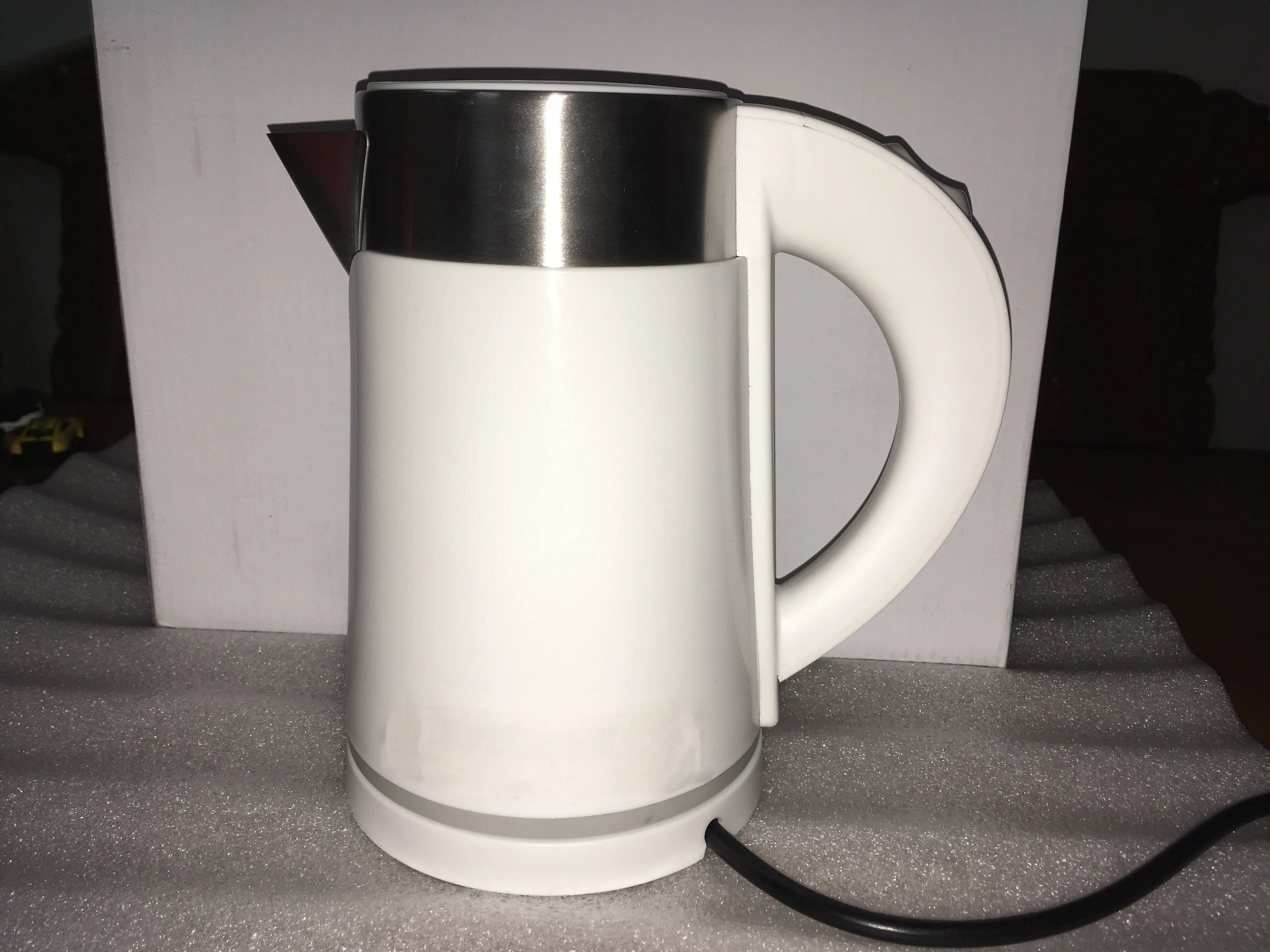 Электрический мини-чайник для путешествий | Бытовая техника