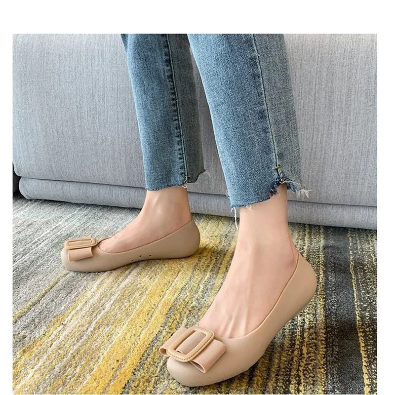 

Female Fashion Sweet Round Toe Rubber Anti Skid Beach Flat Shoes Women Casual Green Pointed Toe Loafers Zapatos Mujer E9349