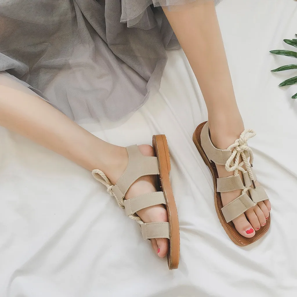 Модные женские туфли Roma мягкие рандомные Туфли с круглым носком для студентов