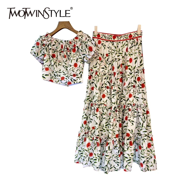 

Женский комплект из двух предметов TWOTWINSTYLE, летний комплект с принтом, топ с вырезом лодочкой и пышными рукавами, юбка с высокой талией, повсе...