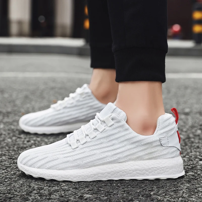 

New Men's Mesh Athletic Outdoor Sport Casual Male Sneakers Breathable Running Shoes Lightweight Men Lace-Up Cushioning Walking
