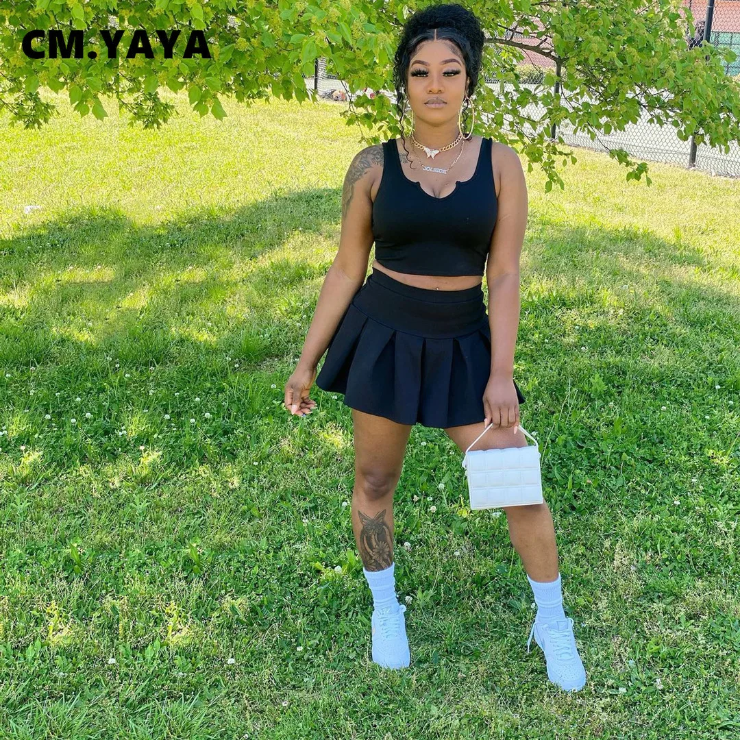 

Женский однотонный укороченный топ CM.YAYA, плиссированные мини-шорты с высокой талией и юбка, комплект из 2 предметов, спортивный костюм для ак...