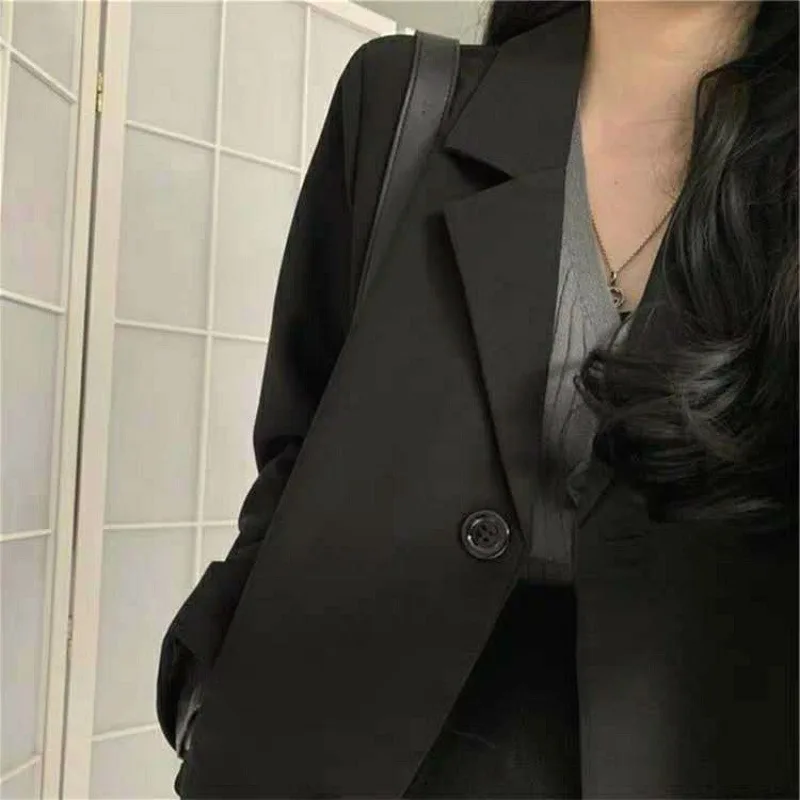 

Blazers Women Elegant Notched Single Breasted Blazer Womens All-match Loose Fashion Outwear Ladies Chic Ins Ulzzang Daily Casual