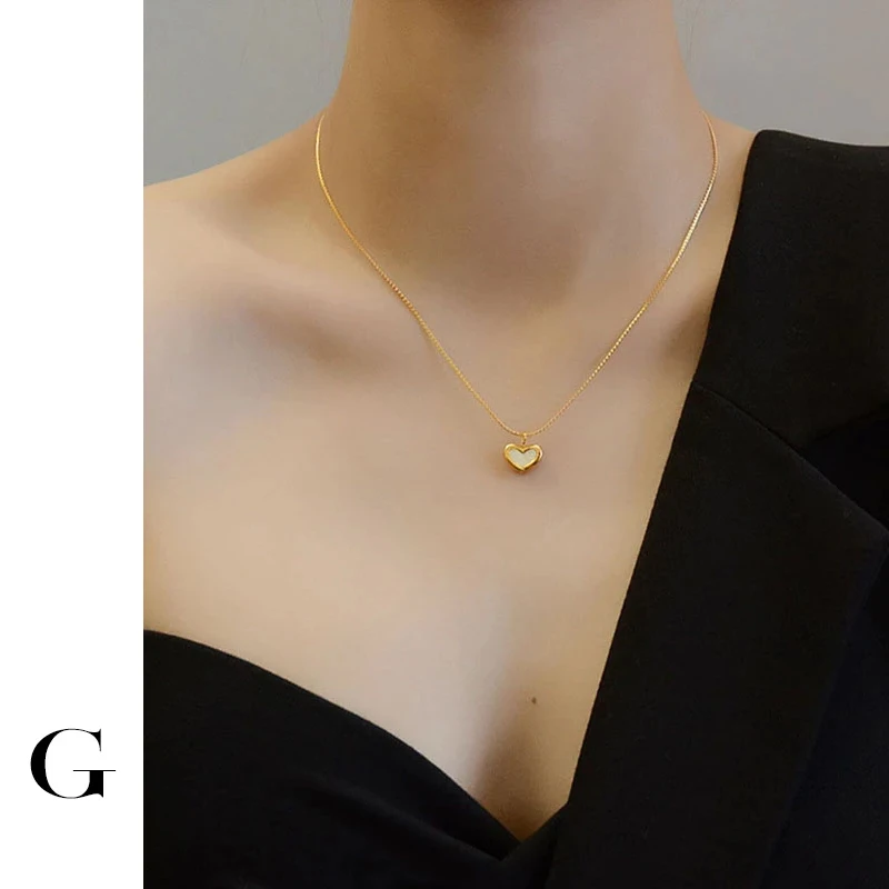 

GHIDBK 2020 Hot Sale Stainless Steel Natural Shell Heart Pendant Necklaces for Women Minimalist Little Charms Collars Chokers