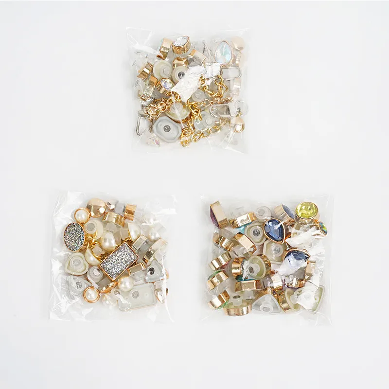 1 Set Cute Croc Charms Brand Designer Shoes Charms JIBZ Bling Crocs Accessories Fashion Metal Buckle Shoe Decorations 2021 New