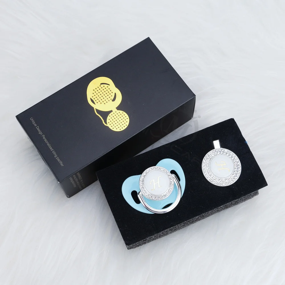 MIYOCAR-chupete ostentoso con iniciales plateadas, juego de chupete con clip, sin BPA, regalo para baby shower, LH-1-3