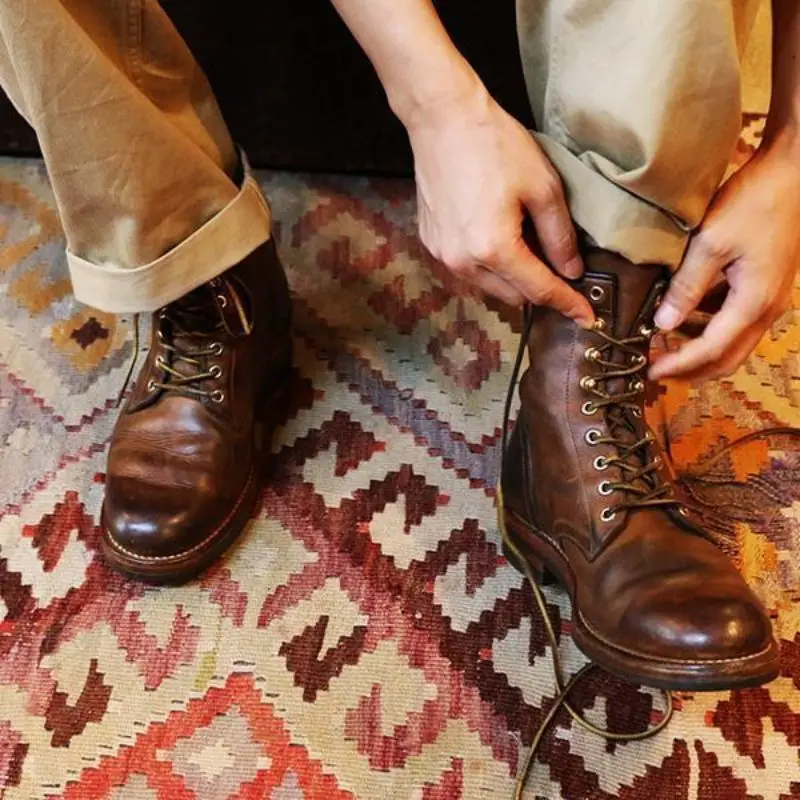 

Men's PU Leather Elegant Carved Lace Up Boots Classic Boots Ankle Men Boots Casual Fashion Winter Combat Boots KR076