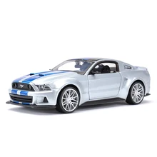 Maisto 1:24 2014 Ford Mustang Street Racer Sports Car Static Die Cast Vehicles Collectible Model Car Toys