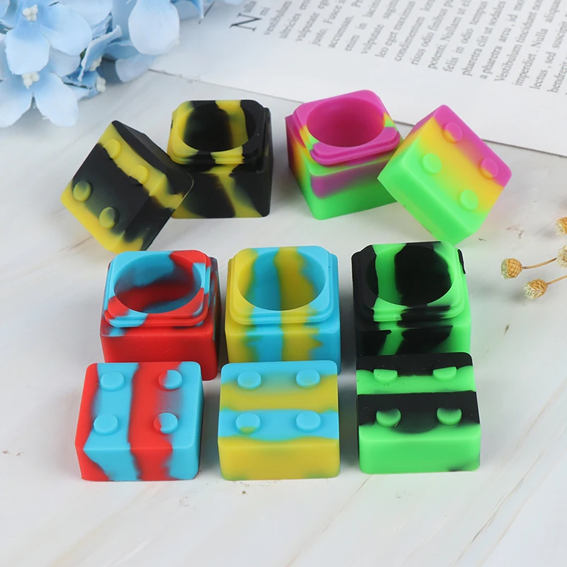 

9ml Square Nonstick Silicone Container Storage Box For Oil Wax Jar Dab Food Grade Silicone Random Color
