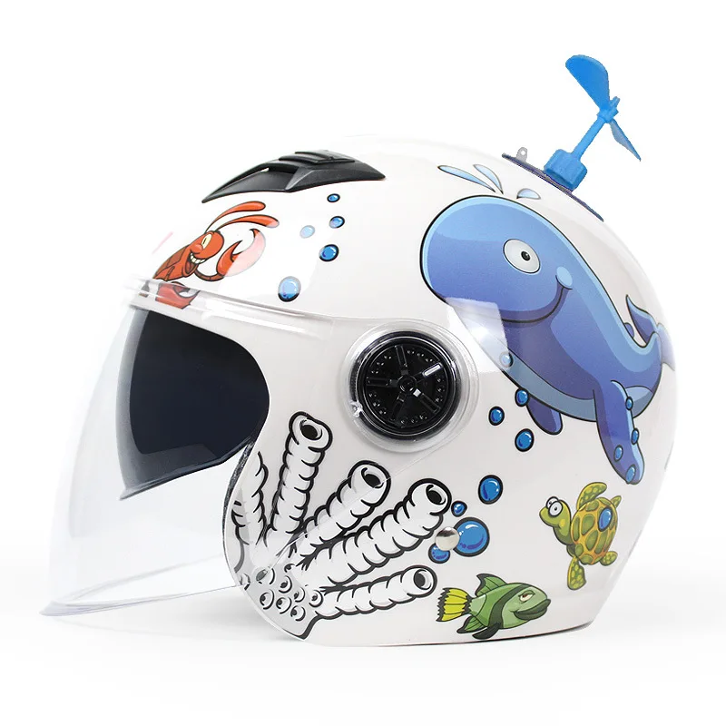 Шлем HNJ детский с защитой от падений дышащий на батарейках для электрического