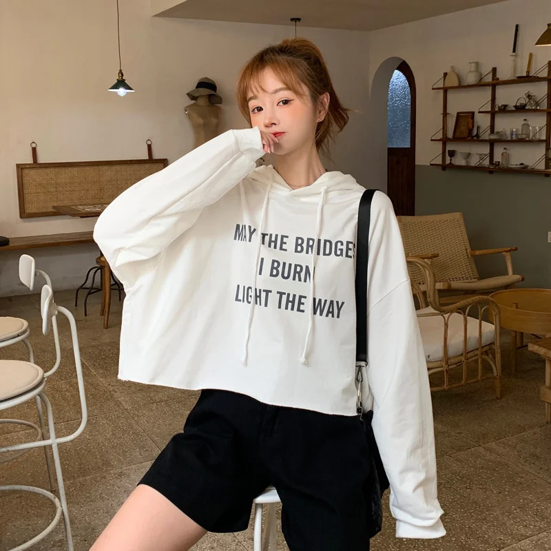 

Scale Spring and Autumn Thin Hooded Short Sweater for Women Rac