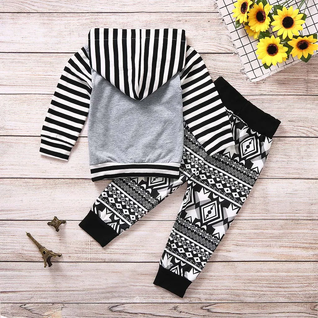 Комплект одежды на Хэллоуин для малышей топ с капюшоном и полосатыми мультяшными