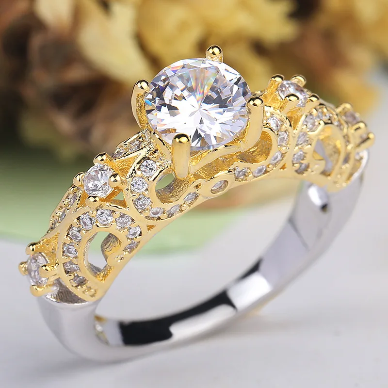 

Exquisite Two-color Crown Gold Palace Inlaid Crystal Jewelry Exaggerated Color Separation 925 Silver Wedding Ring Female