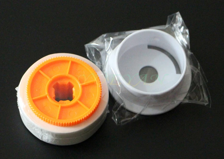 Optical Connector Cleaner for SC FC ST LC MU MT D4 DIN Cassette Pigtail Cleaning Box Tool cleans 500 connectors per cartridge