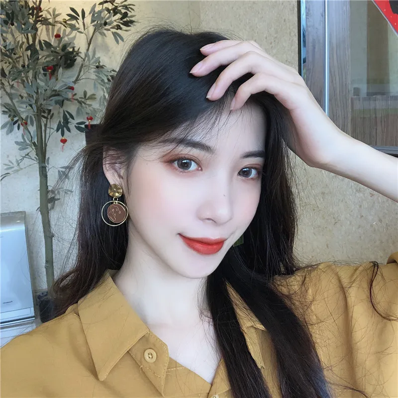 Женские асимметричные серьги корейские винтажные геометрические с