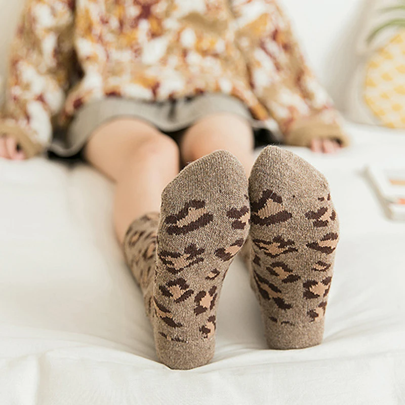 Новые леопардовые женские носки 2019 Зима Новая мода хлопок тренд удобные