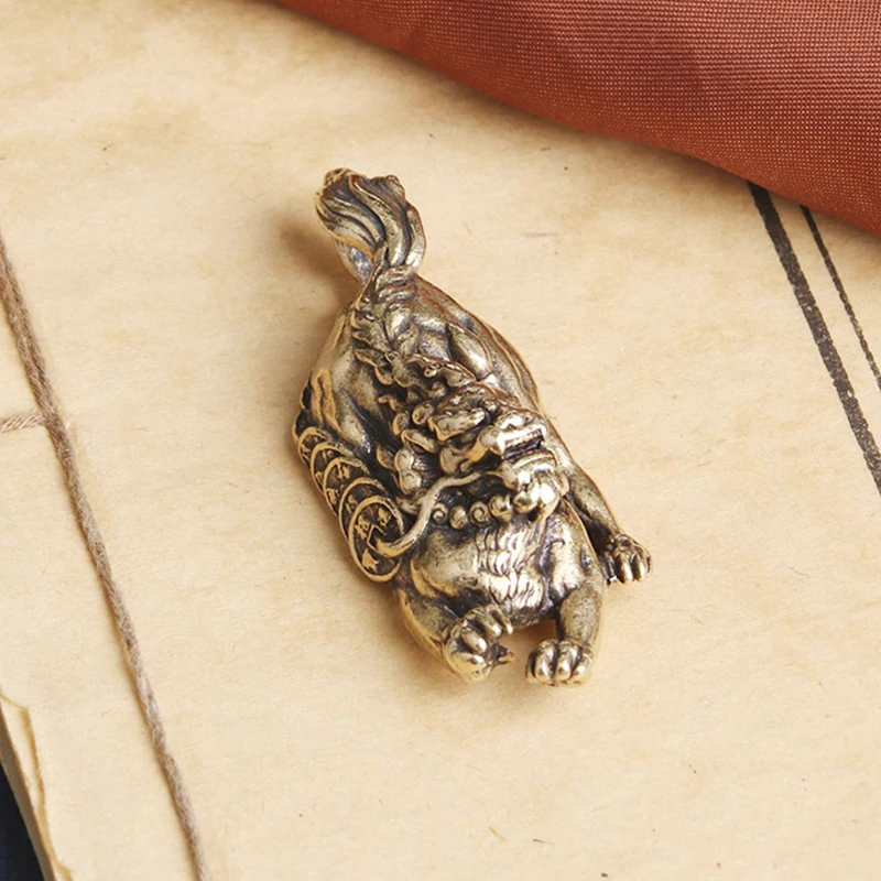 

Миниатюрный 3D амулет тигра в стиле ретро, литые фигурки животных, металлическая скульптура для дома и офиса, настольное украшение, Коллекци...