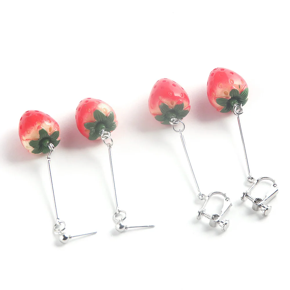 

New Strawberry Earrings Female Lovely Girl Simulation Red Fruit Dangle Earring for Women Fine Jewelry Accessories