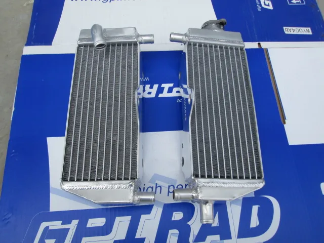 

Алюминиевый радиатор для L & R YAMAHA YZ250 YZ 250 96-01 97 98 99 00 1996 1997 1998 1999 2000, водяной охлаждающий интеркулер