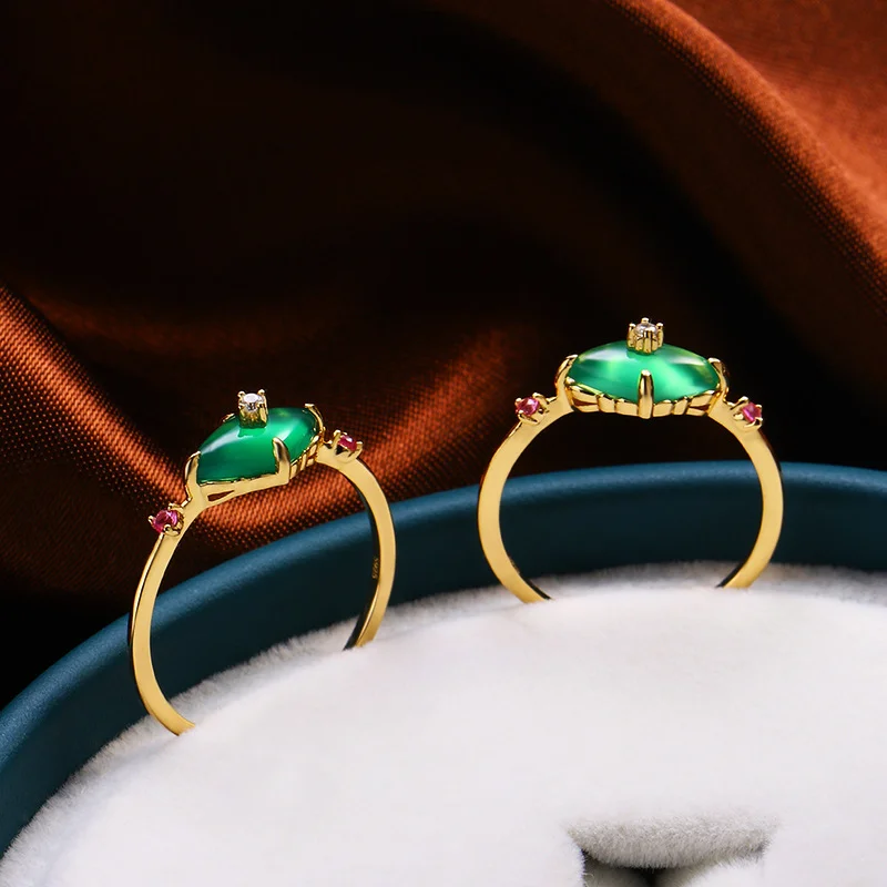 

precious 925 sterling silver rings for women Oval Green chalcedony fine jewelry Elegant finger accessory Wedding Engagement gift
