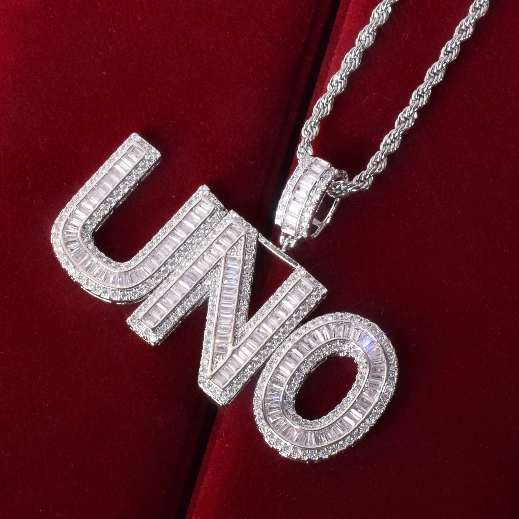 

No Chain Custom Name Baguette Letter Pendant Hip Hop Gold Color AAAA Zirconia Men's Rock Jewelry