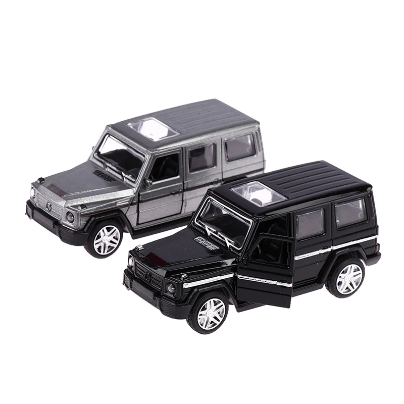 

Модель автомобиля из сплава, 1 шт., 1:32