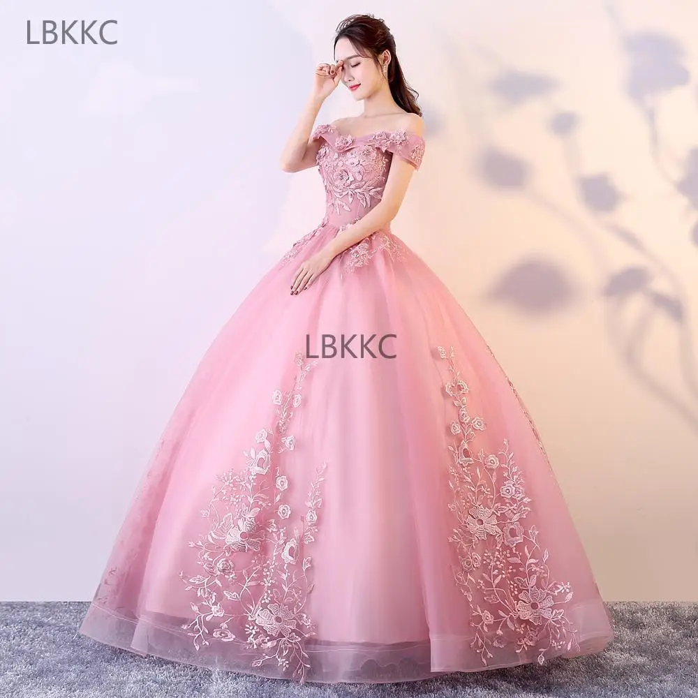 Розовые бальные платья Милая Тюль с кружевным жемчугом Vestidos De 15 Anos сладкий 16 платья Бальные вниз платья выпускного вечера