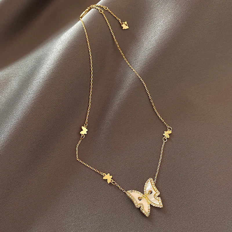 

2021 New Fashion Silver Shell Butterfly Necklace for Women Gold Color Charms Clavicle Chain Necklaces Wedding Party Jewelry Gift