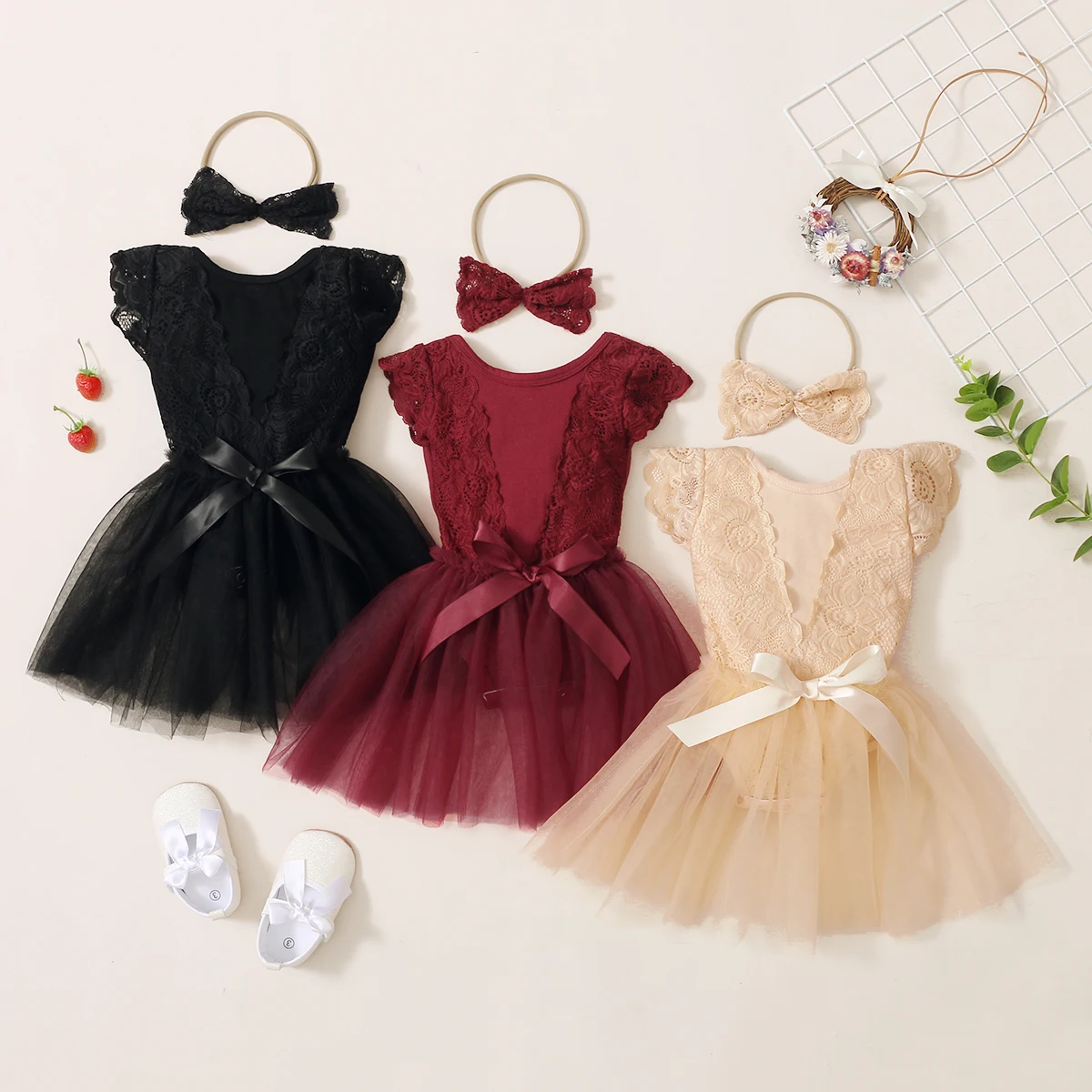 

Lovely Newborn Infant Baby Girl Summer Clothes 3pcs Lace Floral Bodysuit Tops+Tulle Skirt+Headband Outfits 0-18M New