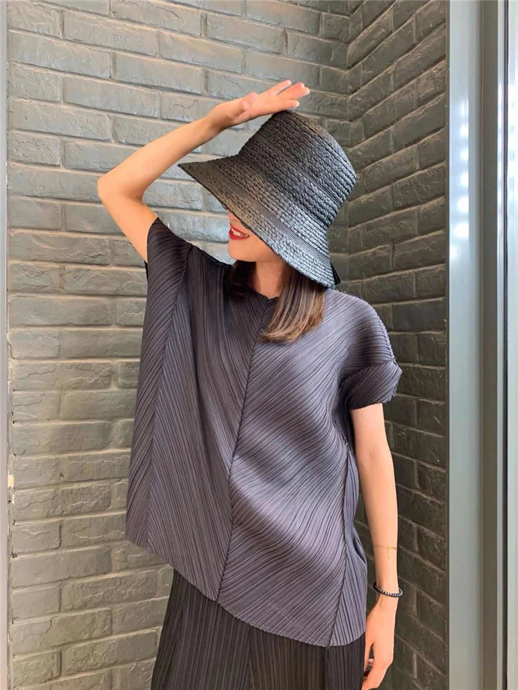 Dark gray Changpleat новые женские футболки Топ Miyak плиссированный модный дизайн свободный v-образный вырез корейский стиль короткий рукав женская футболка Tide - Цвет: Dark gray